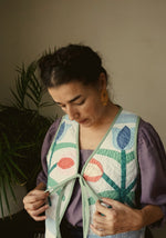 QUILTED PATCHWORK FLOWER VEST (GREEN)