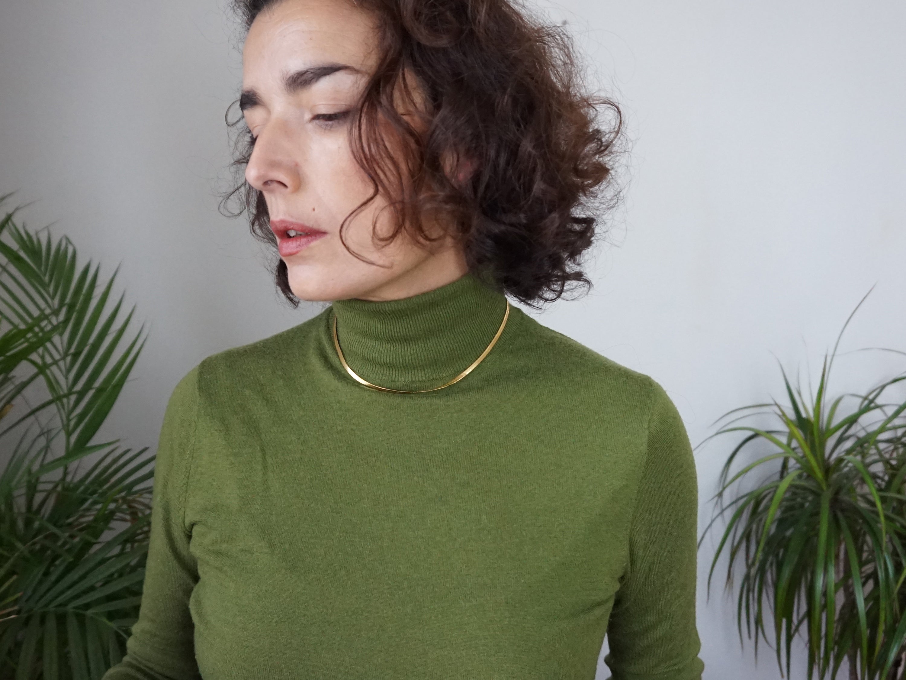 VICTORIAN SHELL NECKLACE