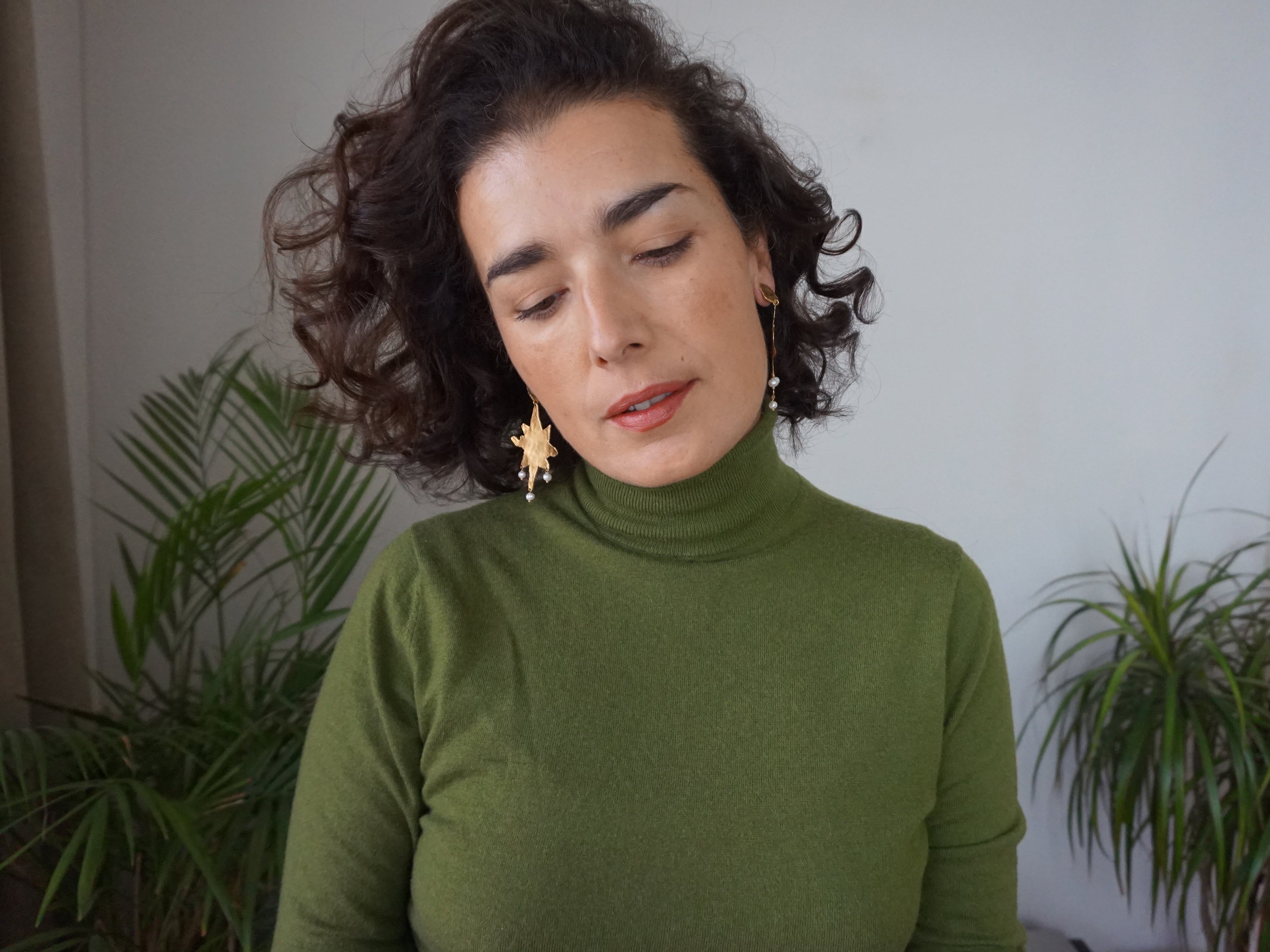 MELTED STAR EARRINGS