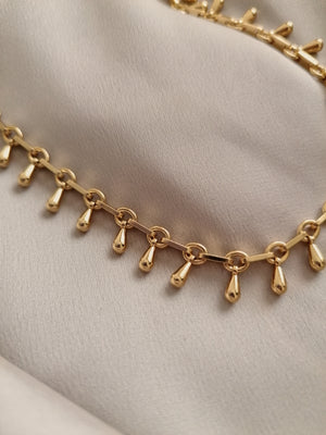 DANGLING CHOKER