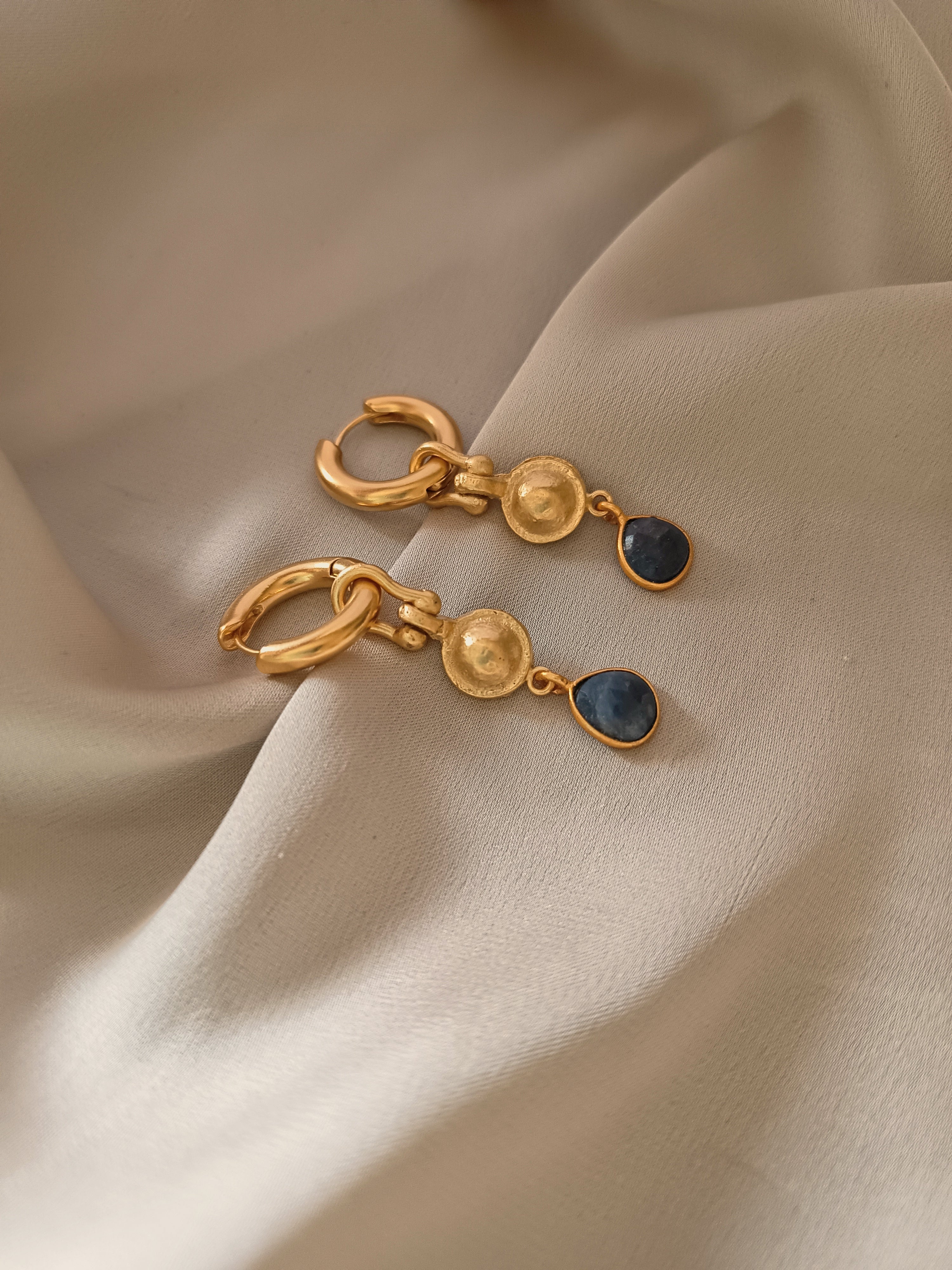 ROMAN SAPPHIRE EARRINGS