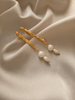 PEARL AND BAR EARRINGS