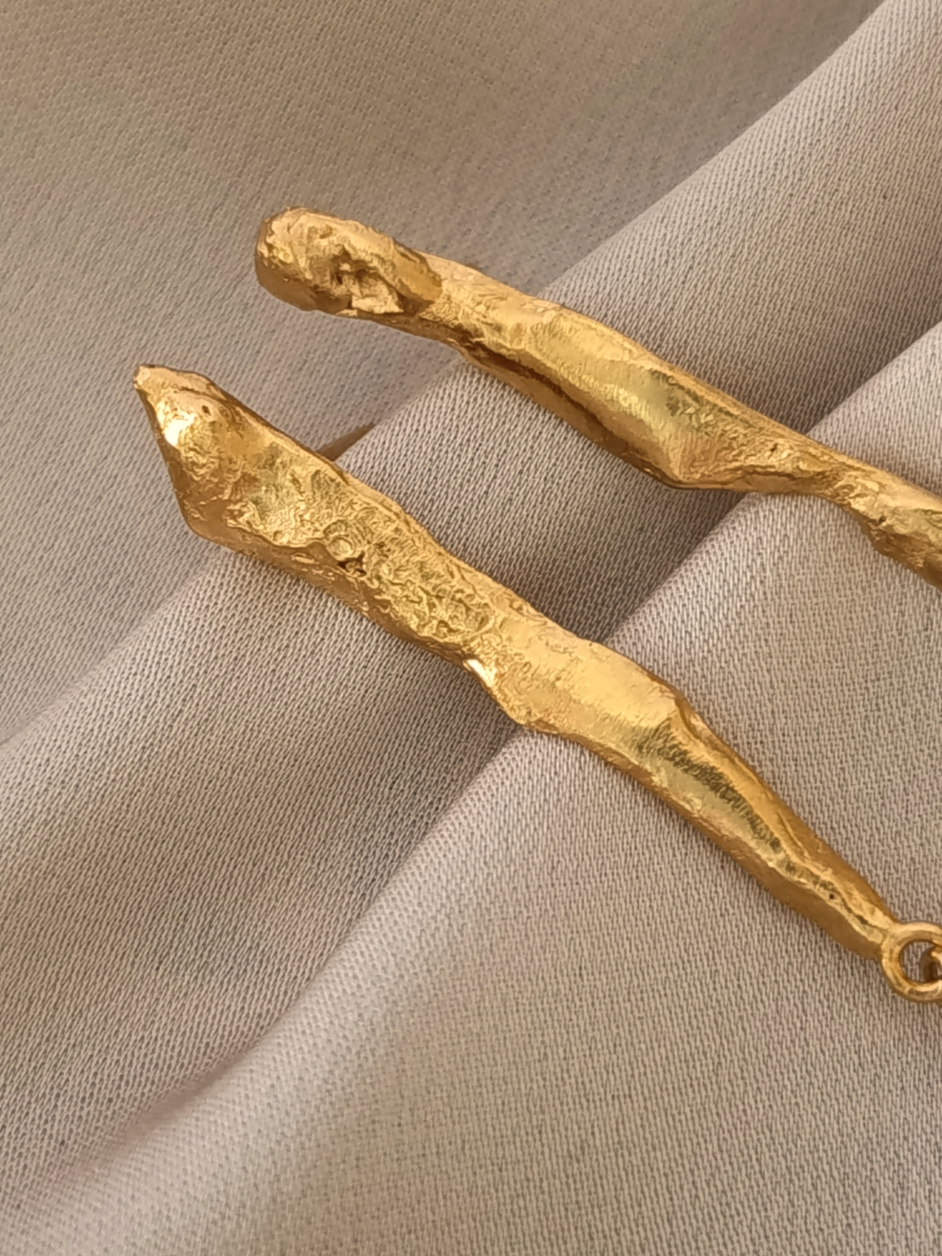 PEARL AND BAR EARRINGS