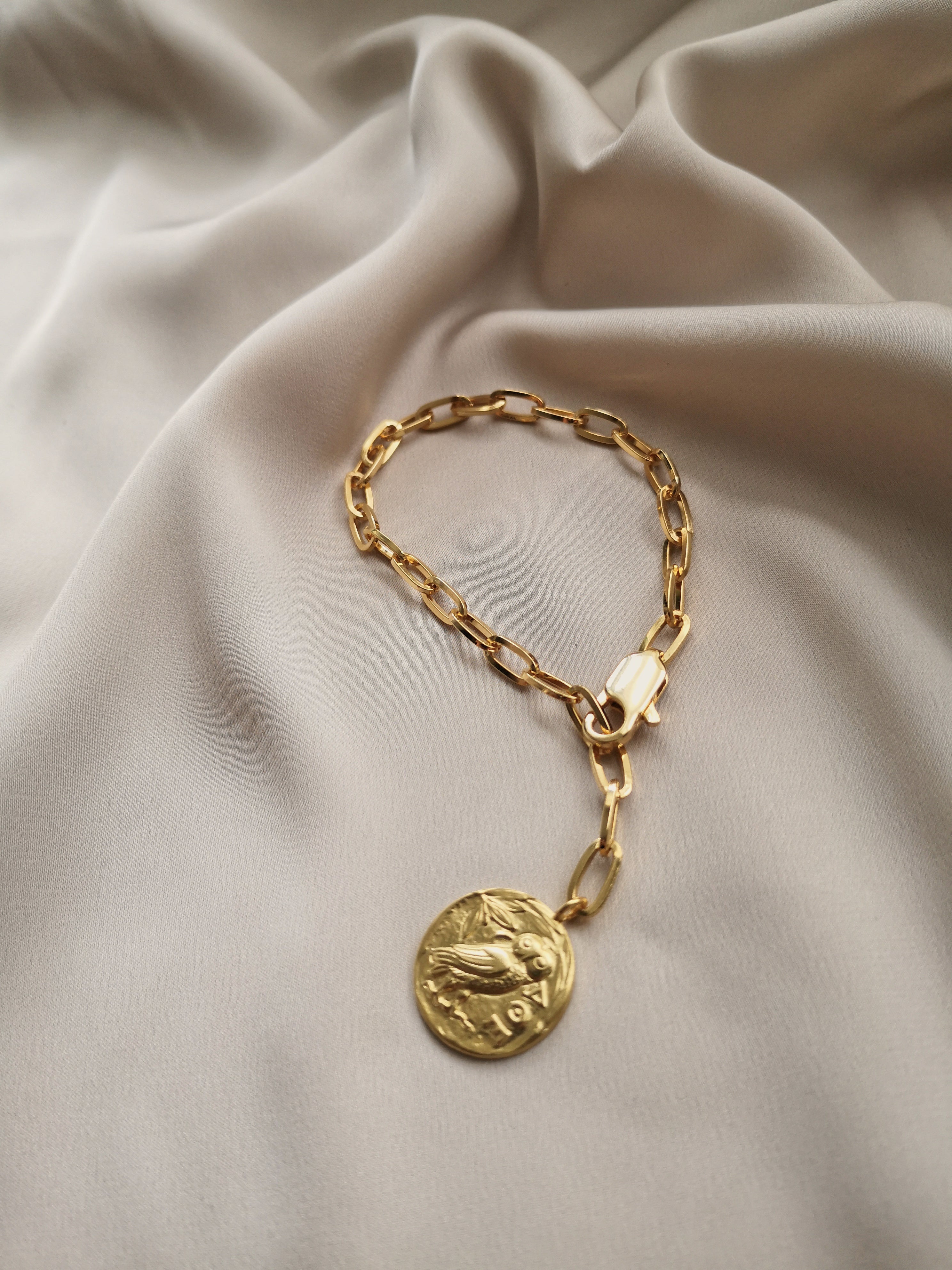 CHAIN AND COIN BRACELET